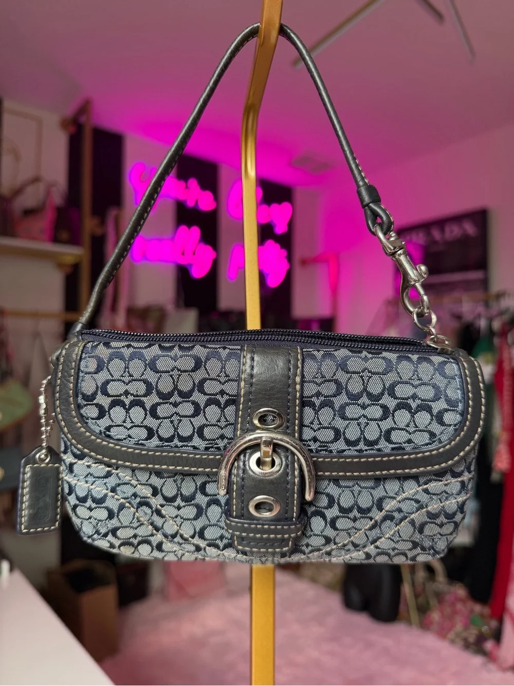 Coach Navy buckle Signature Canvas Wrislet with Leather Trim vintage y2k Bag